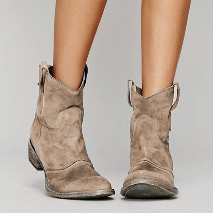 Chloe | Chic Ankle Boots