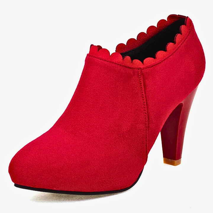 PRESLEY PETAL-EDGE HEEL