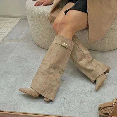 WIDE-LEG KNEE BOOTS