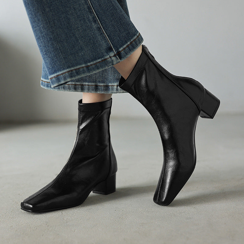 MINIMALIST BLOCK-HEEL ANKLE BOOTS