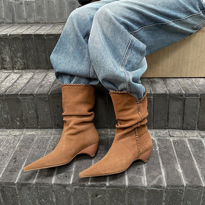 SLOUCHY POINTED BOOTS