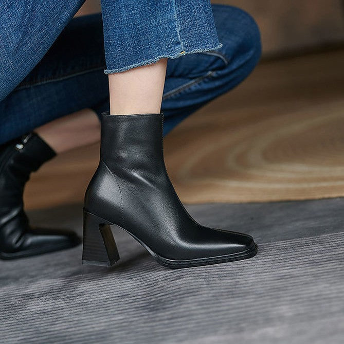 ELEGANT BLOCK-HEEL ANKLE BOOTS